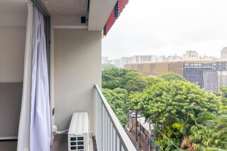 Studio à venda com 29m², 1 quarto e sem vagaVaranda