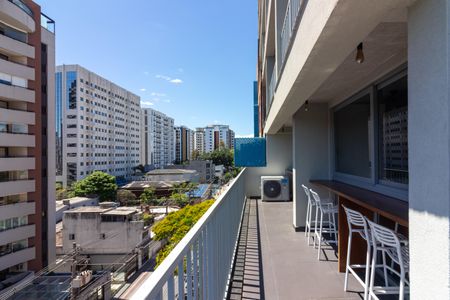 Studio à venda com 29m², 1 quarto e sem vagaÁrea comum