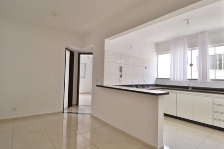 Sala de apartamento para alugar com 2 quartos, 50m² em Aclimação, Uberlândia