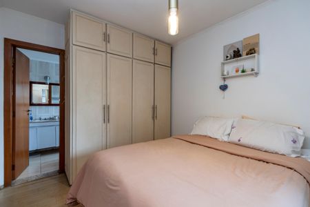 Apartamento à venda com 198m², 4 quartos e 2 vagasSuíte