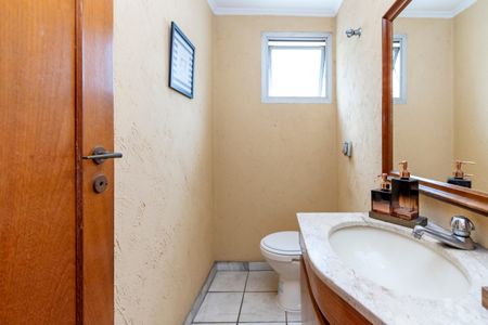 Apartamento à venda com 198m², 4 quartos e 2 vagasLavabo