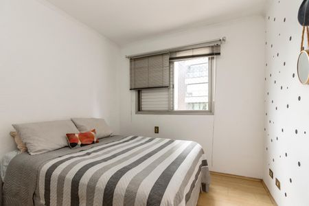 Apartamento à venda com 198m², 4 quartos e 2 vagasQuarto 1