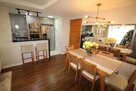 Apartamento à venda com 143m², 2 quartos e 2 vagasSala 1