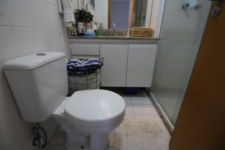 Apartamento à venda com 143m², 2 quartos e 2 vagasBanheiro Social 2