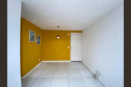 Sala de apartamento à venda com 2 quartos, 55m² em Tomás Coelho, Rio de Janeiro
