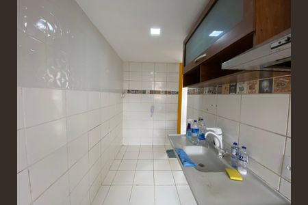 Apartamento para alugar com 55m², 2 quartos e sem vagaCozinha e Área de Serviço