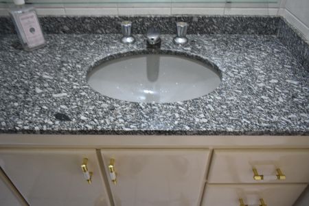 Apartamento para alugar com 72m², 3 quartos e 1 vagaBanheiro Social