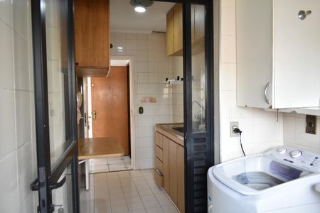 Apartamento para alugar com 72m², 3 quartos e 1 vagaÁrea de Serviço