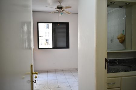 Apartamento para alugar com 72m², 3 quartos e 1 vagaSuíte