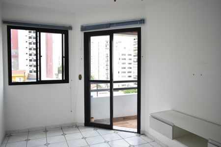 Apartamento para alugar com 72m², 3 quartos e 1 vagaSacada