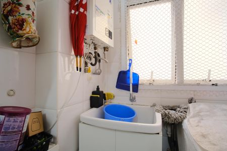 Apartamento à venda com 60m², 2 quartos e 1 vagaCozinha e Área de Serviço