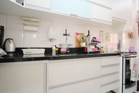 Apartamento à venda com 60m², 2 quartos e 1 vagaCozinha e Área de Serviço