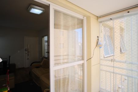 Varanda de apartamento à venda com 2 quartos, 60m² em Vila Gomes Cardim, São Paulo