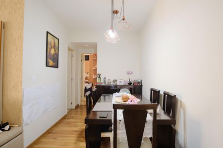 Apartamento à venda com 60m², 2 quartos e 1 vagaSala