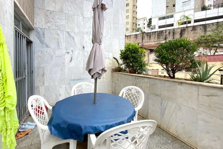 Apartamento à venda com 3 quartos, 120m² em Santo Antônio, Belo Horizonte