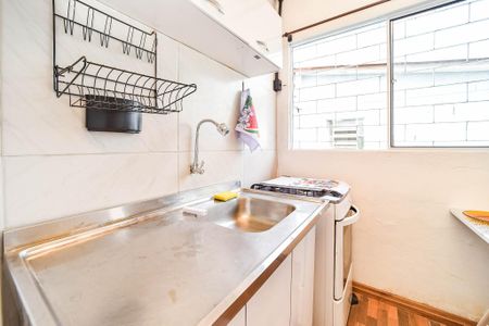 Cozinha de kitnet/studio para alugar com 1 quarto, 20m² em Sarandi, Porto Alegre