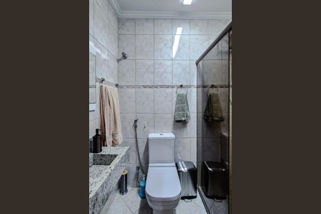 Casa à venda com 130m², 3 quartos e 2 vagasBanheiro da Suíte