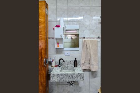 Casa à venda com 130m², 3 quartos e 2 vagasBanheiro da Suíte