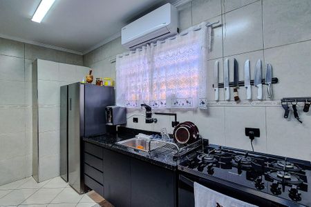 Casa à venda com 130m², 3 quartos e 2 vagasCozinha