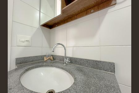 Apartamento para alugar com 37m², 1 quarto e sem vagaBanheiro