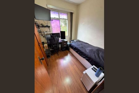 Apartamento à venda com 3 quartos, 75m² em Sagrada Família, Belo Horizonte