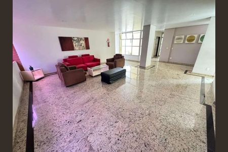 Apartamento à venda com 3 quartos, 75m² em Sagrada Família, Belo Horizonte