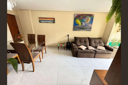 Apartamento à venda com 3 quartos, 75m² em Sagrada Família, Belo Horizonte