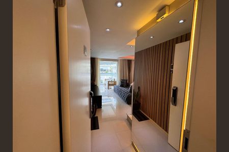 Apartamento à venda com 80m², 2 quartos e 1 vaga