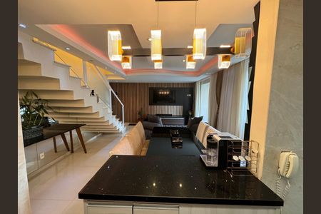 Apartamento à venda com 80m², 2 quartos e 1 vaga