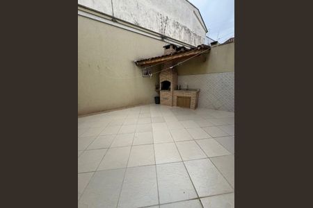 Casa à venda com 3 quartos, 201m² em Parque Sao Domingos, São Paulo