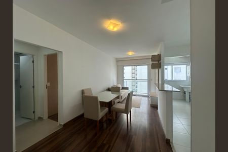 Sala de apartamento para alugar com 1 quarto, 50m² em Alphaville Industrial, Barueri