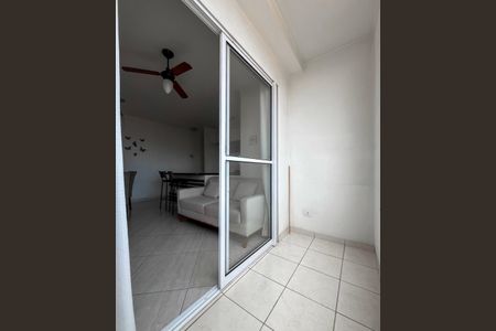 Apartamento para alugar com 50m², 2 quartos e 1 vagaSacada