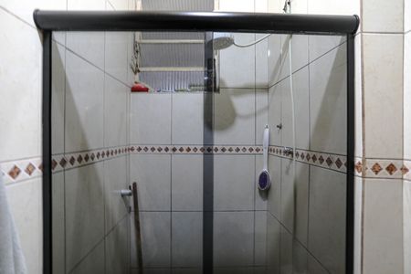 Apartamento para alugar com 55m², 2 quartos e sem vagaBanheiro 