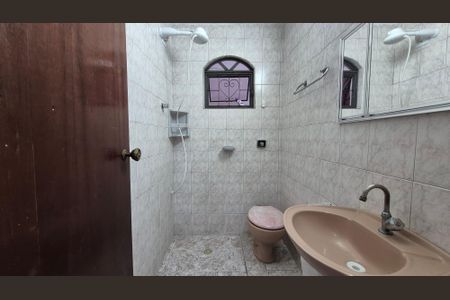 Casa para alugar com 120m², 3 quartos e sem vagaBanheiro