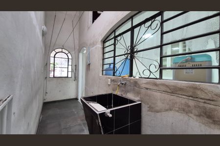 Casa para alugar com 120m², 3 quartos e sem vagaArea de serviço