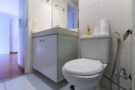Apartamento para alugar com 45m², 1 quarto e 1 vaga Apartamento para alugar com 45m², 1 quarto e 1 vagaBanheiro