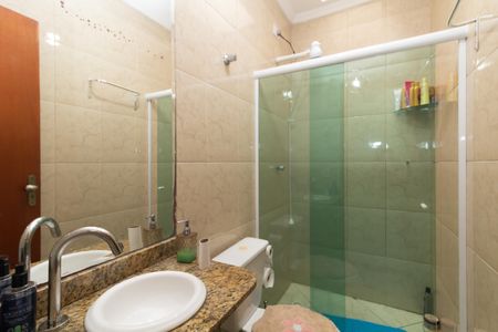 Casa para alugar com 98m², 3 quartos e 1 vaga Casa para alugar com 98m², 3 quartos e 1 vagaBanheiro 2