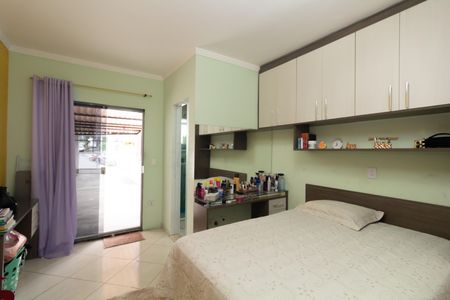 Casa para alugar com 98m², 3 quartos e 1 vaga Casa para alugar com 98m², 3 quartos e 1 vagaSuíte
