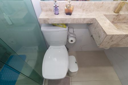 Banheiro da Suíte de casa para alugar com 3 quartos, 98m² em Itaquera, São Paulo