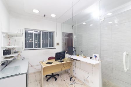 Casa para alugar com 98m², 3 quartos e 1 vaga Casa para alugar com 98m², 3 quartos e 1 vagaEscritório