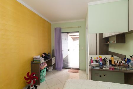 Casa para alugar com 98m², 3 quartos e 1 vaga Casa para alugar com 98m², 3 quartos e 1 vagaSuíte