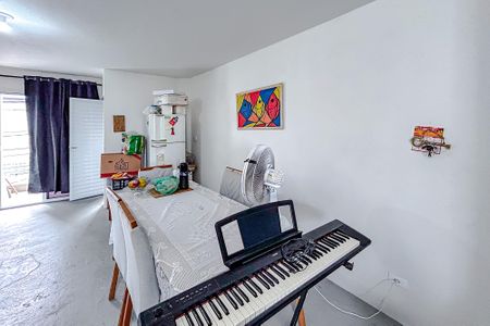 Sala de Jantar de casa para alugar com 2 quartos, 45m² em Vila Euthalia, São Paulo