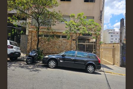 Apartamento para alugar com 97m², 2 quartos e 1 vaga Apartamento para alugar com 97m², 2 quartos e 1 vagaFachada