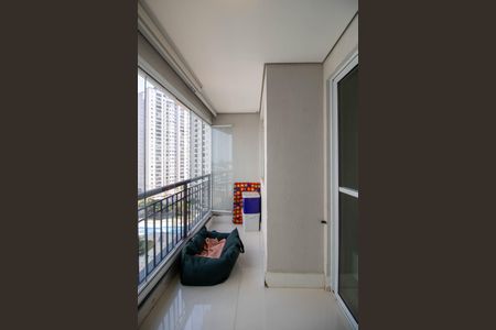 Varanda de apartamento para alugar com 2 quartos, 70m² em Vila Suzana, São Paulo