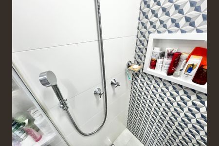 Apartamento à venda com 130m², 1 quarto e 2 vagasBanheiro da Suíte