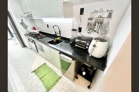 Apartamento à venda com 130m², 1 quarto e 2 vagasCozinha