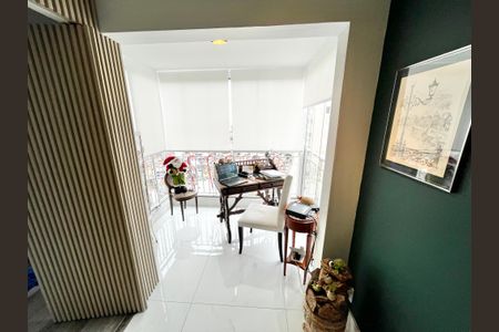 Apartamento à venda com 130m², 1 quarto e 2 vagasSala