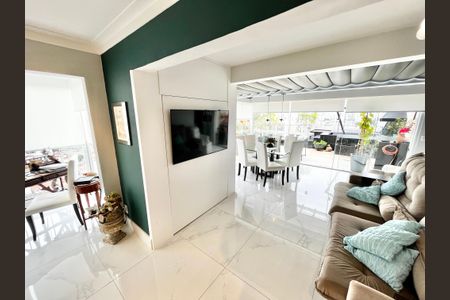 Apartamento à venda com 130m², 1 quarto e 2 vagasSala