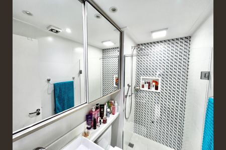 Apartamento à venda com 130m², 1 quarto e 2 vagasBanheiro da Suíte