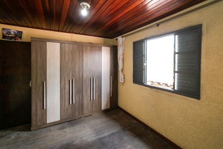 Quarto 1 de casa para alugar com 2 quartos, 140m² em Parque Casa de Pedra, São Paulo